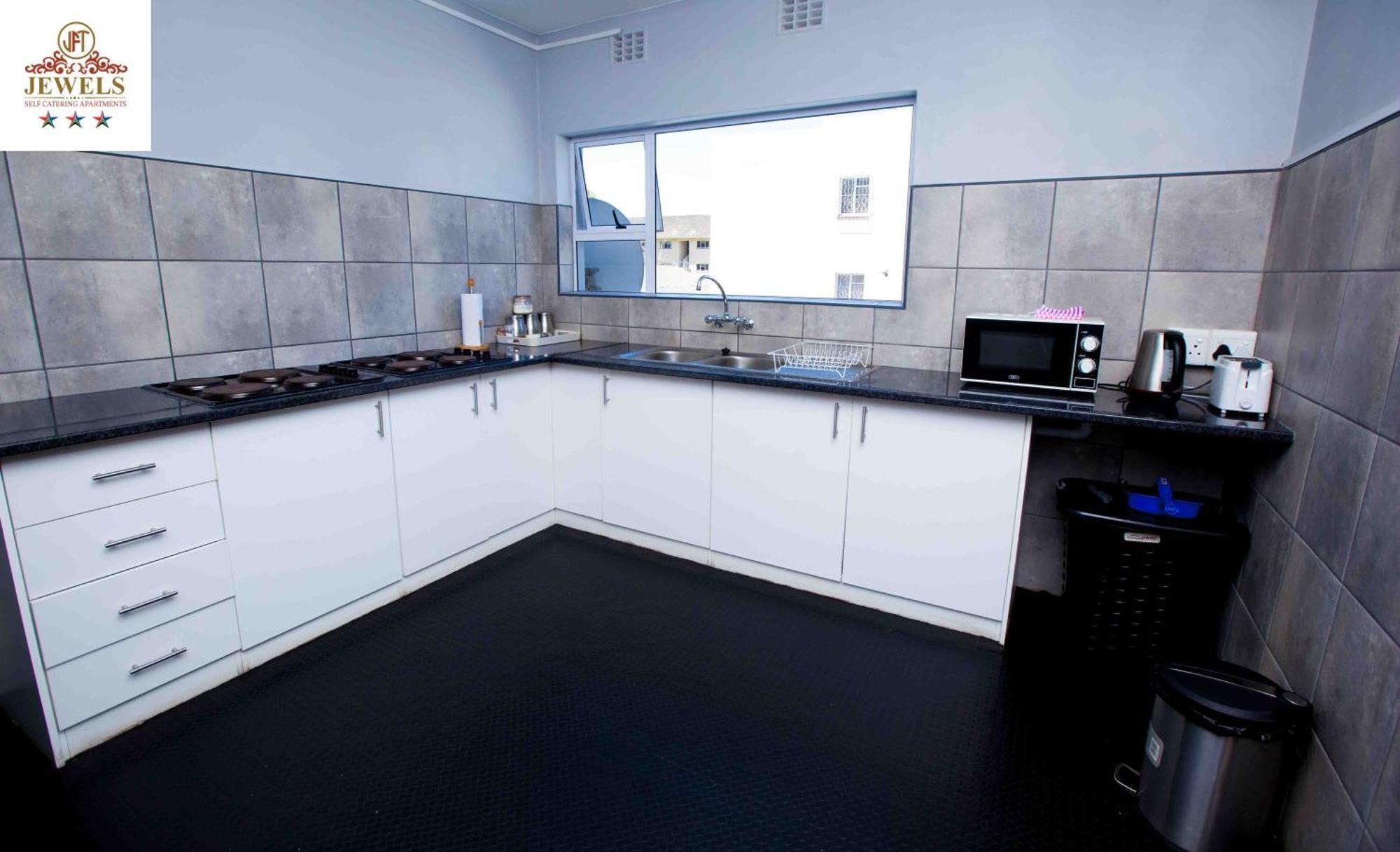 לינה וארוחת בוקר איסט לונדון Jft Self Catering Units מראה חיצוני תמונה