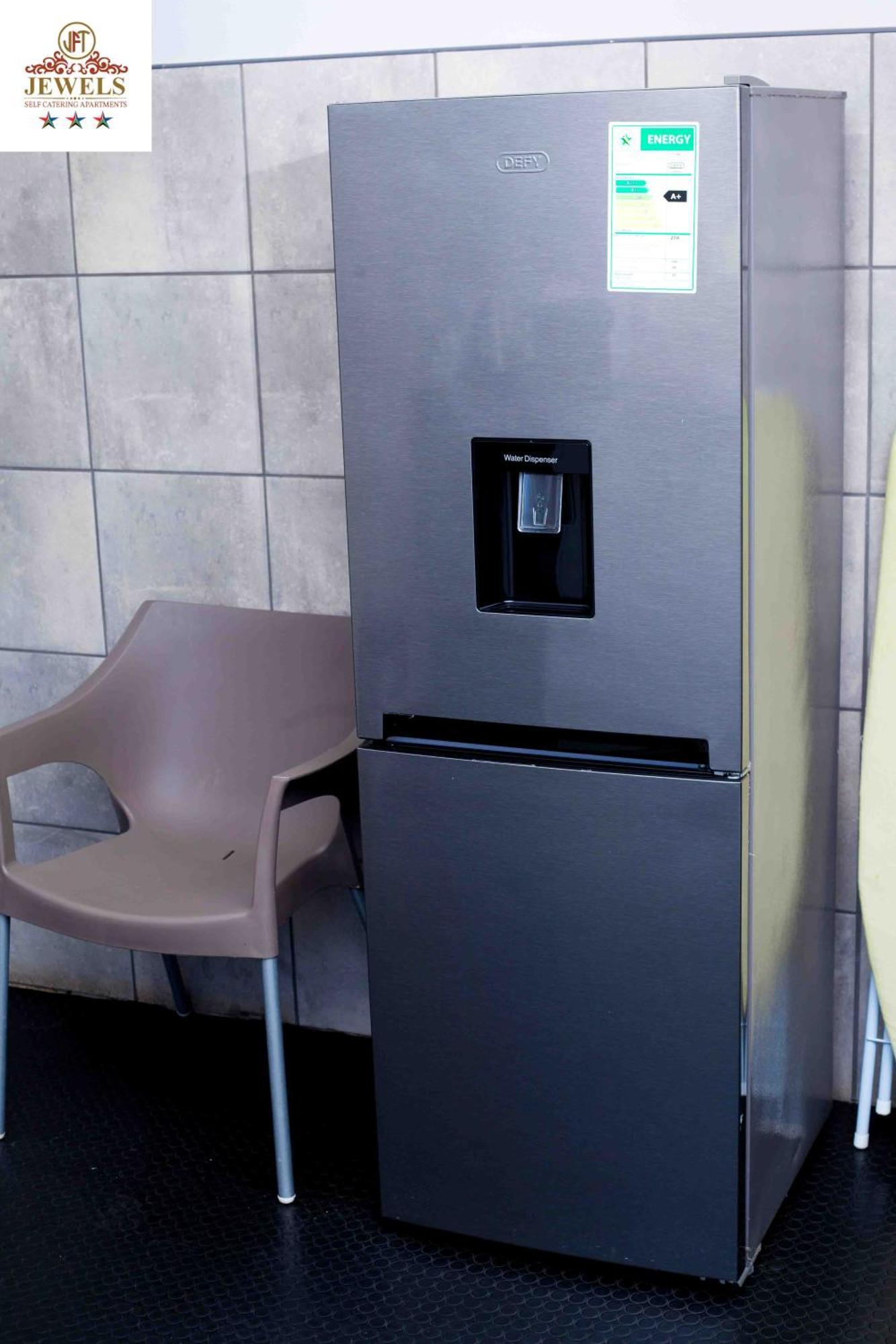 לינה וארוחת בוקר איסט לונדון Jft Self Catering Units מראה חיצוני תמונה